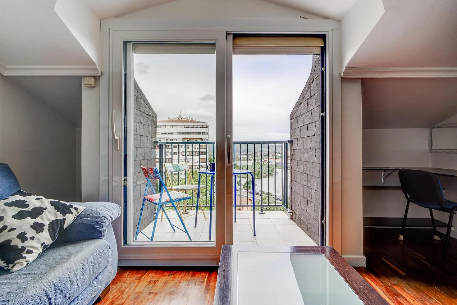 Appartement Luminoso Atico Con Terraza, Irun, Parking, 4Pax Espagne