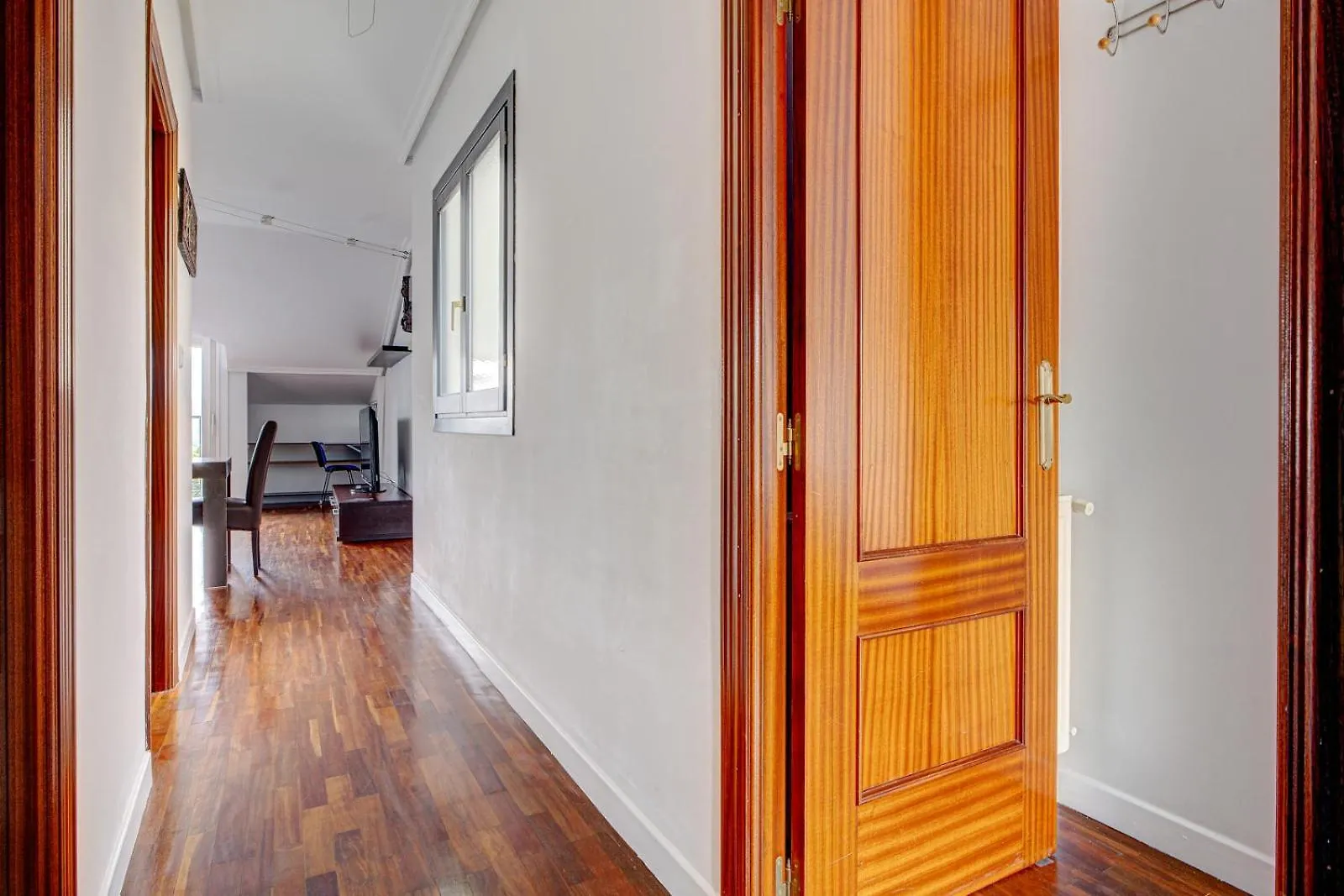 Appartement Luminoso Atico Con Terraza, Irun, Parking, 4Pax Irun