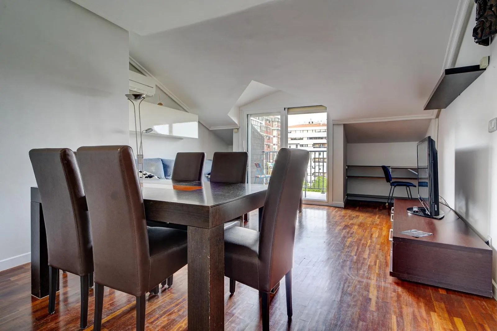 Appartement Luminoso Atico Con Terraza, Irun, Parking, 4Pax 0*, Irun